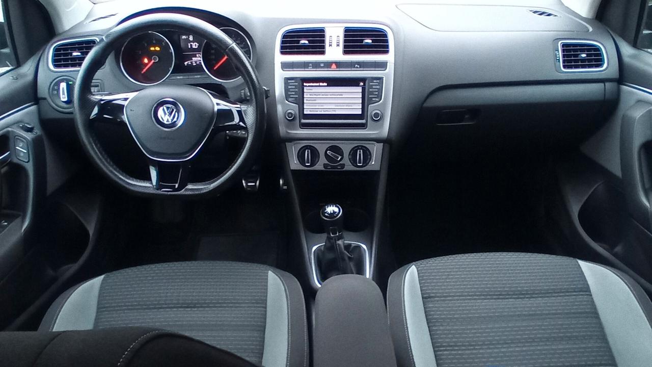 Volkswagen Polo Cross 1.2 TSI BlueMotion Adatta a Neopatentati