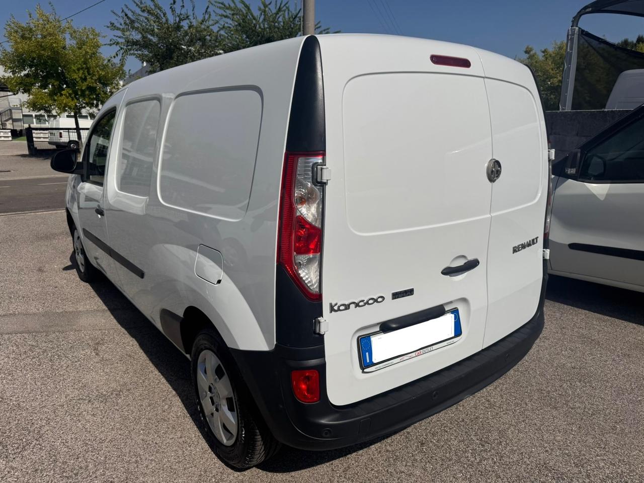 Renault Kangoo MAXI 1.5 BLUE DCI 115CV PASSO LUNGO L2 PRONTO