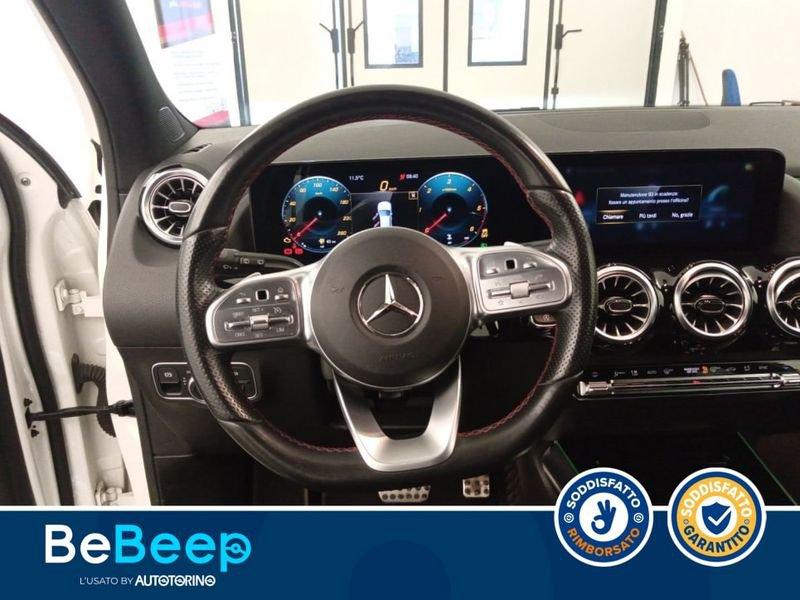 Mercedes-Benz GLA 220 D PREMIUM 4MATIC AUTO