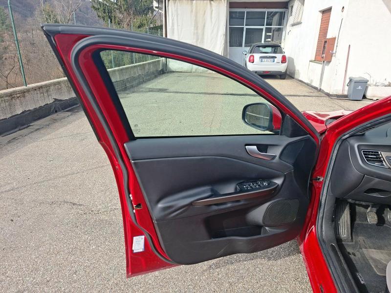 Alfa Romeo Giulietta 1.4 t. Distinctive 120cv E6