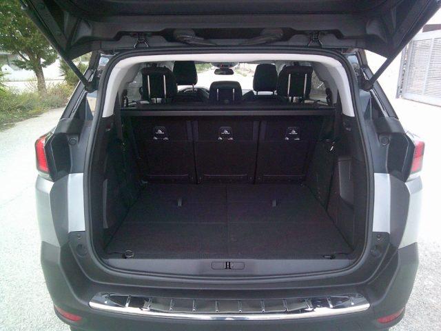 PEUGEOT 5008 BlueHDi 130 S&S Crossway