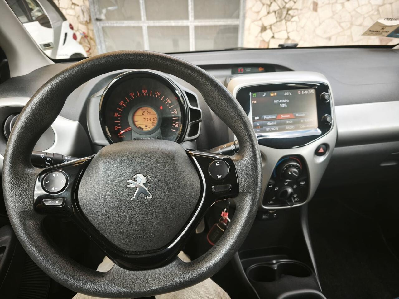 Peugeot 108 VTi 68 5 porte Allure TOP!