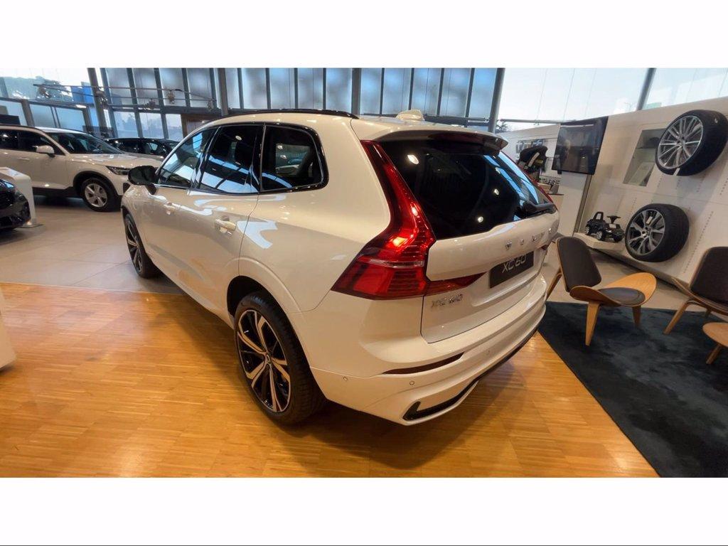 VOLVO XC60 2.0 t6 recharge phev obc 6,4kW Ultimate Dark awd auto del 2024