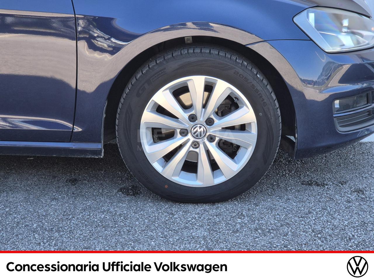 Volkswagen Golf 5p 1.6 tdi highline