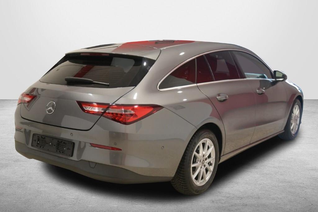 MERCEDES CLA SHOOTING BRAKE 180D AUTOM