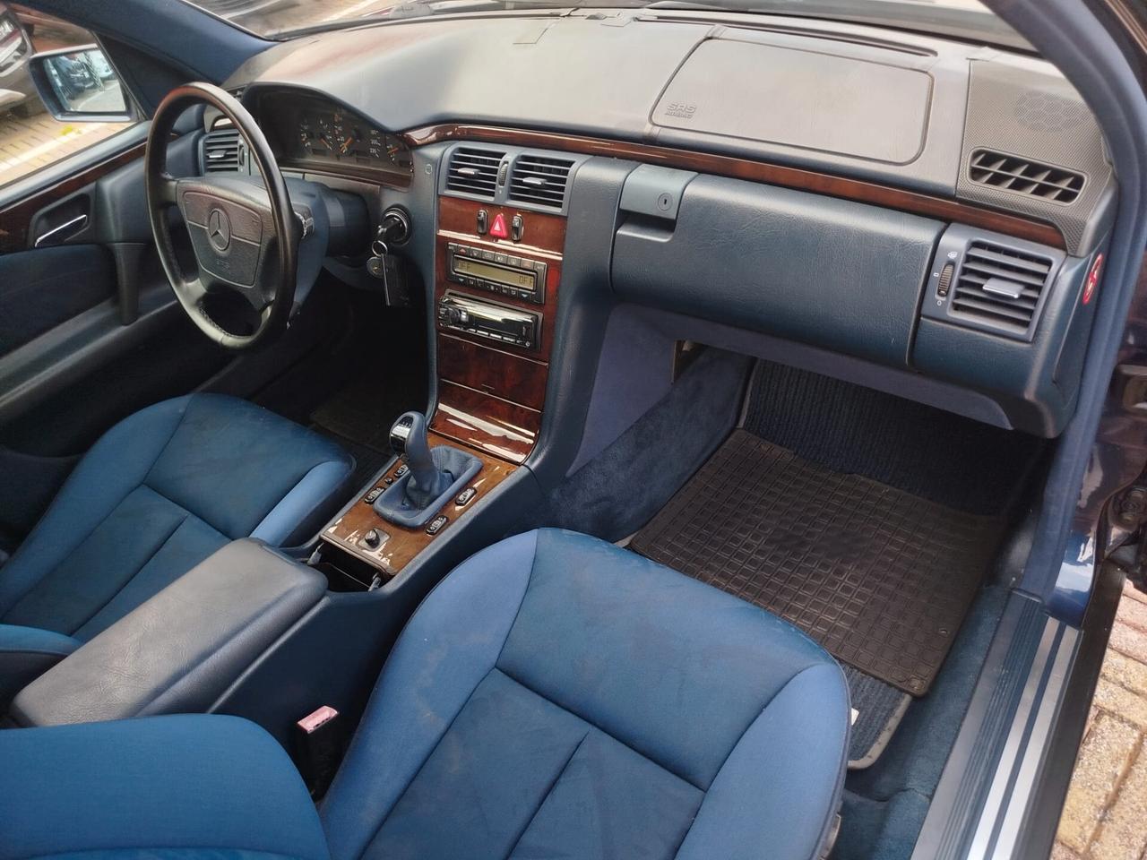Mercedes-benz E 250 diesel cat Avantgarde