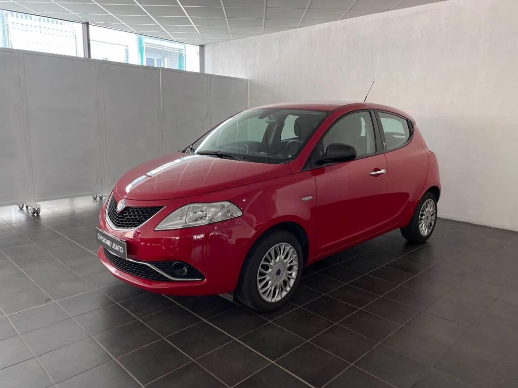 Lancia Ypsilon 5 Porte 1.2 Silver