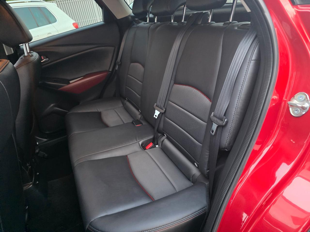 Mazda CX-3 1.5D 4x4 autom.Edition gancio di traino