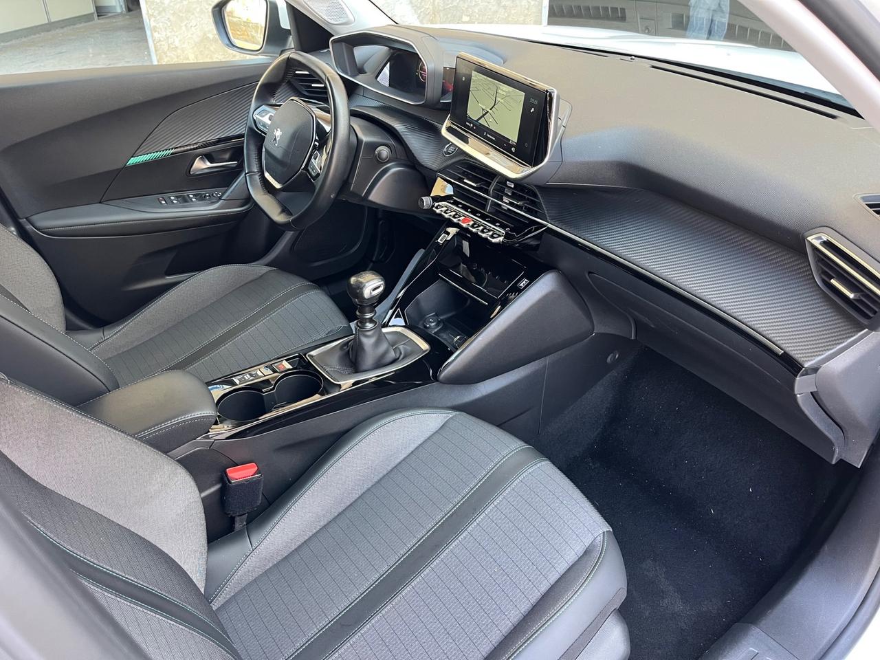 Peugeot 2008 BlueHDi 110 S&S Allure Pack