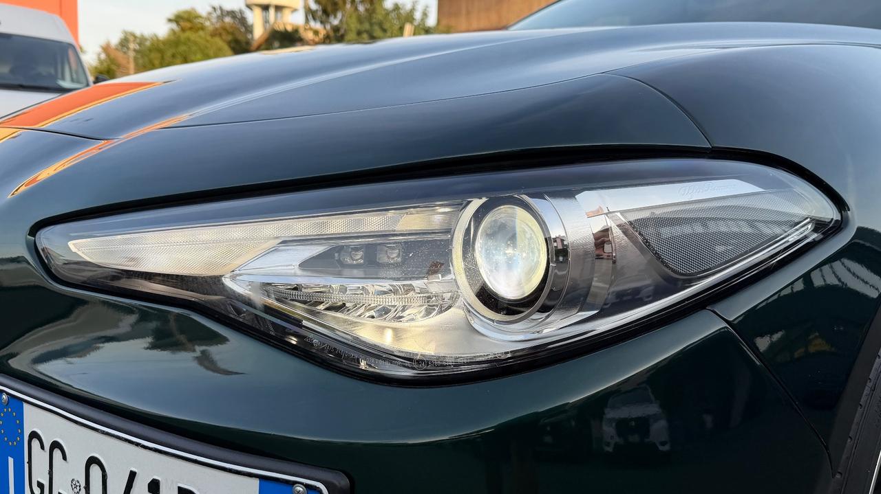 ALFA ROMEO GIULIA 2.2 TURBODIESEL SPRINT AT8 190CV - FULL LED, PELLE, CAR PLAY