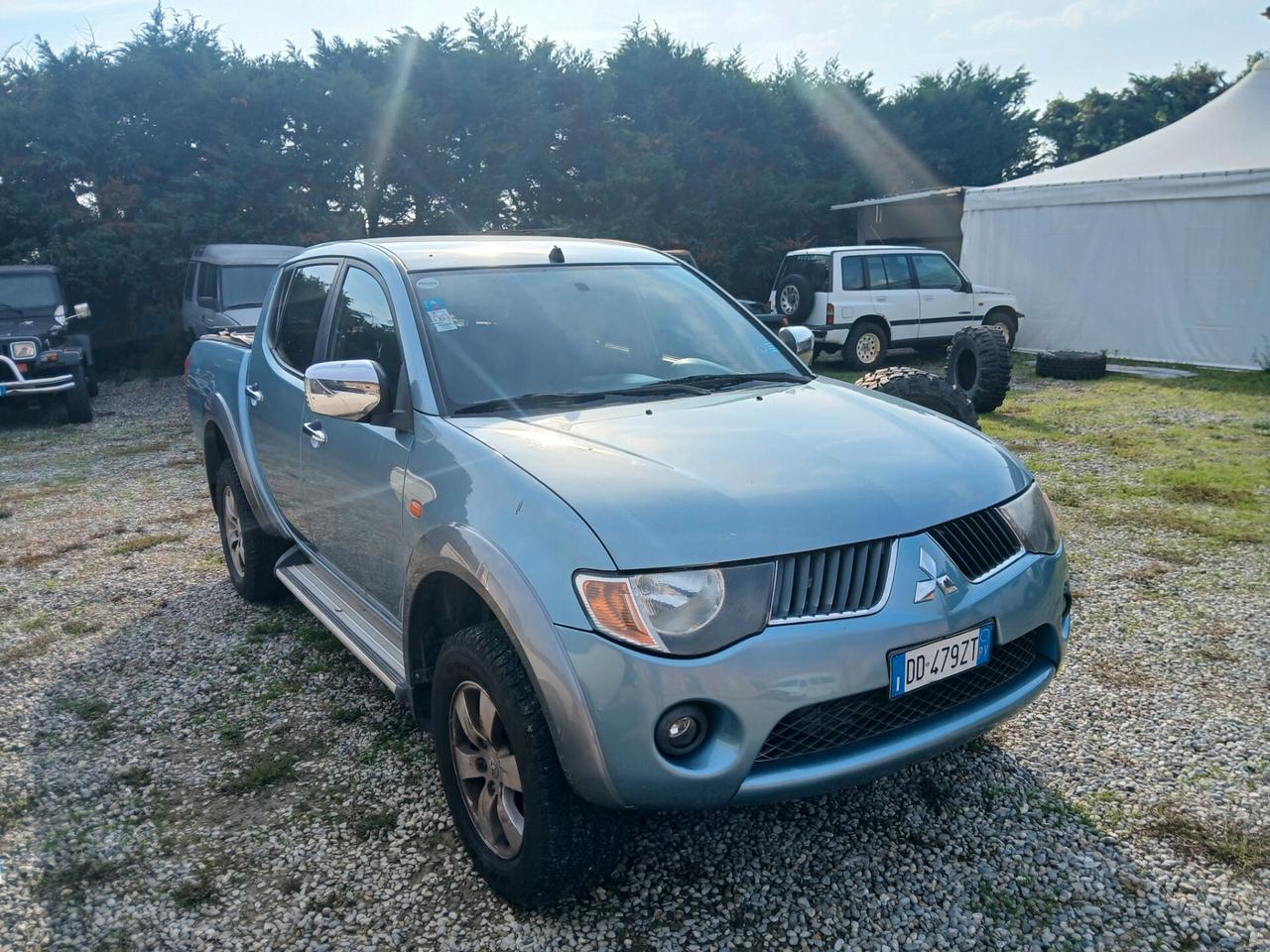 Mitsubishi L200 2.5 DI-D/136CV Single Cab Inform