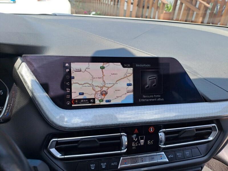 Bmw 118d 150cv Autom. *FULL OPT.-LED* da VETRINA