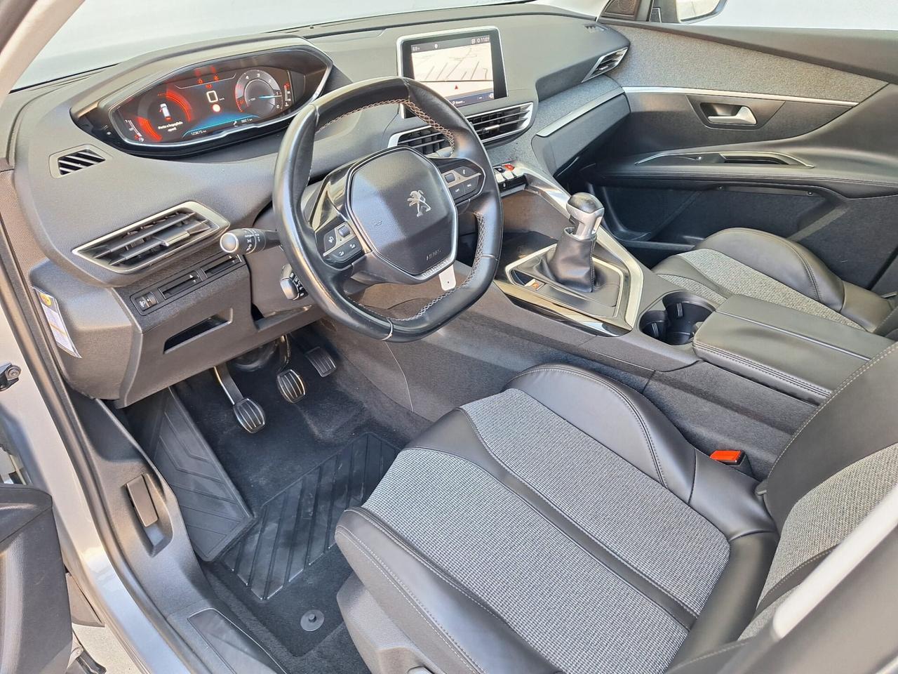 Peugeot 3008 BlueHDi 130 S&S Allure