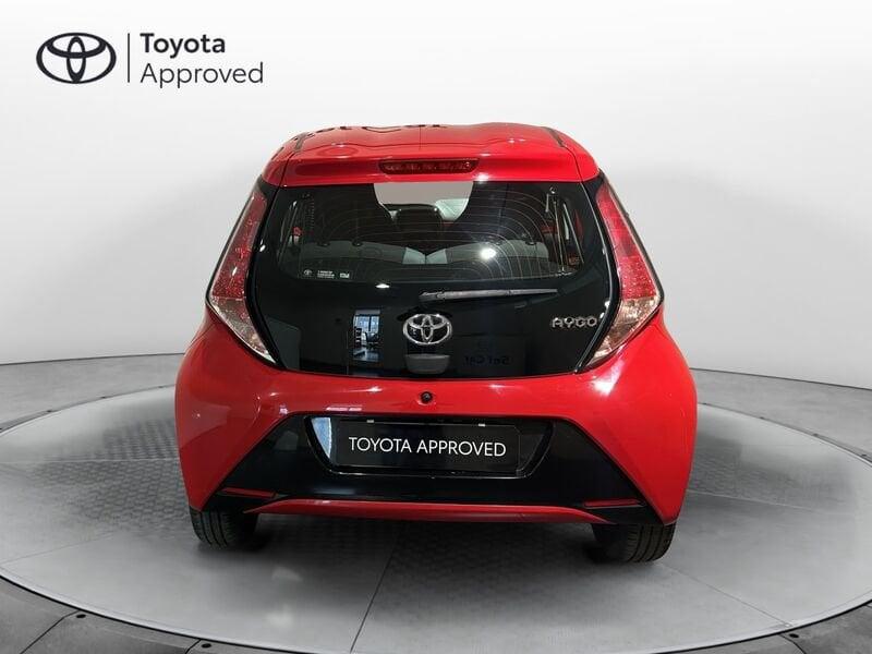 Toyota Aygo Aygo 1.0 VVT-i 69 CV 5 porte x-play+ CERCHI IN LEGA X NEOPATENTATI