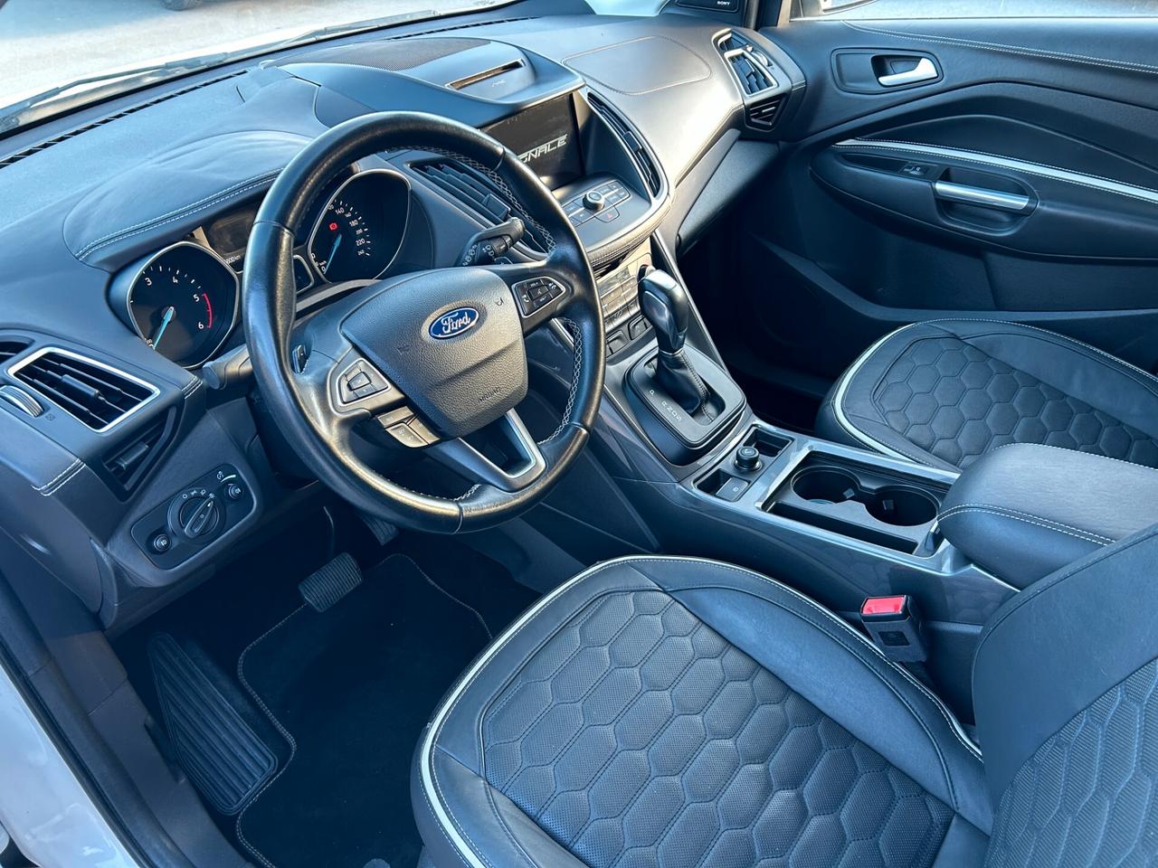 Ford Kuga 2.0 TDCI 180 CV S&S 4WD Powershift Vignale