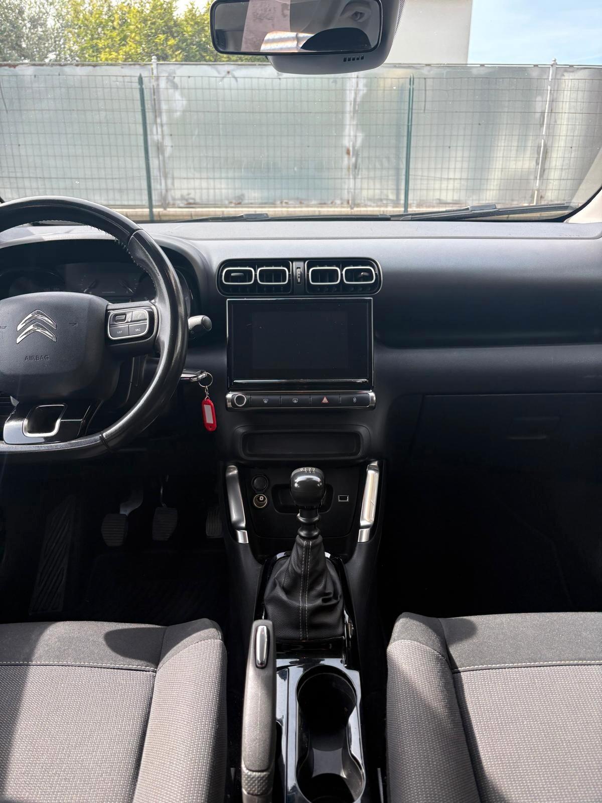 Citroen C3 Aircross BlueHDi 110 S&S Shine autocarro 5 posti