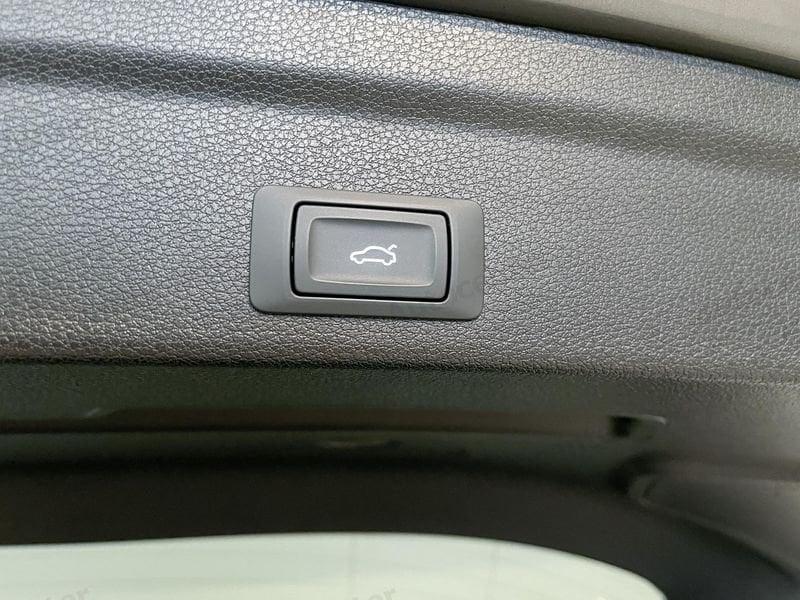 Audi Q3 Q3 Sportback 40 2.0 tdi S line edition quattro