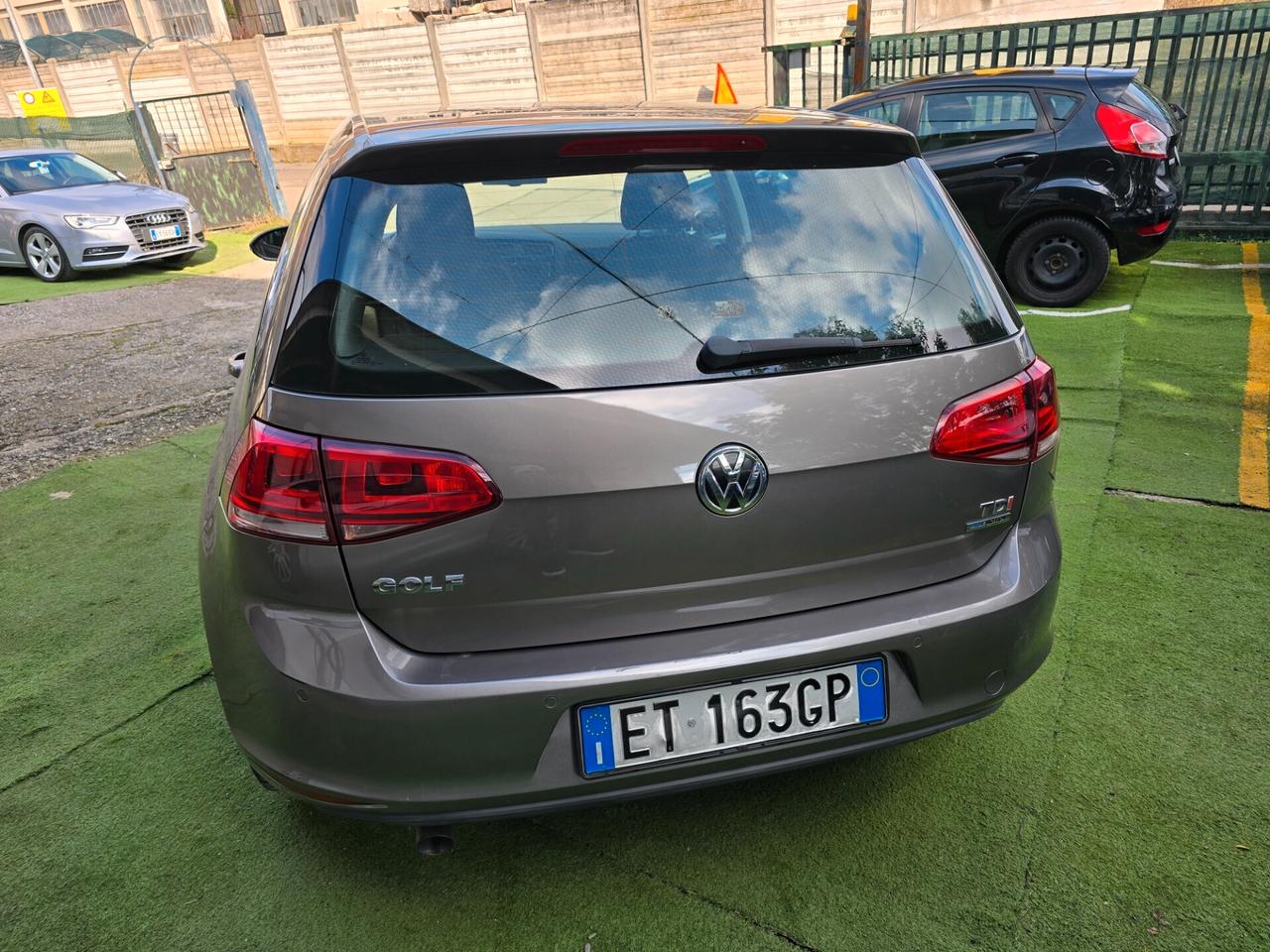 Volkswagen Golf 1.6TDI 105CV Highline-2014