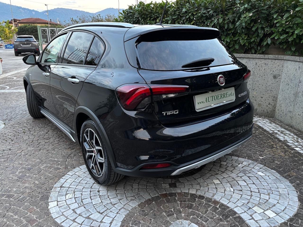 Fiat Tipo 1.6 Mjt S&S 5 porte Cross