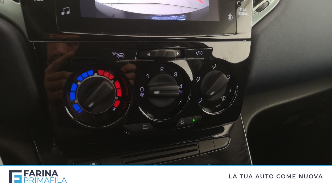 LANCIA Ypsilon III 2021 - Ypsilon 1.0 firefly hybrid Platino s&s 70cv