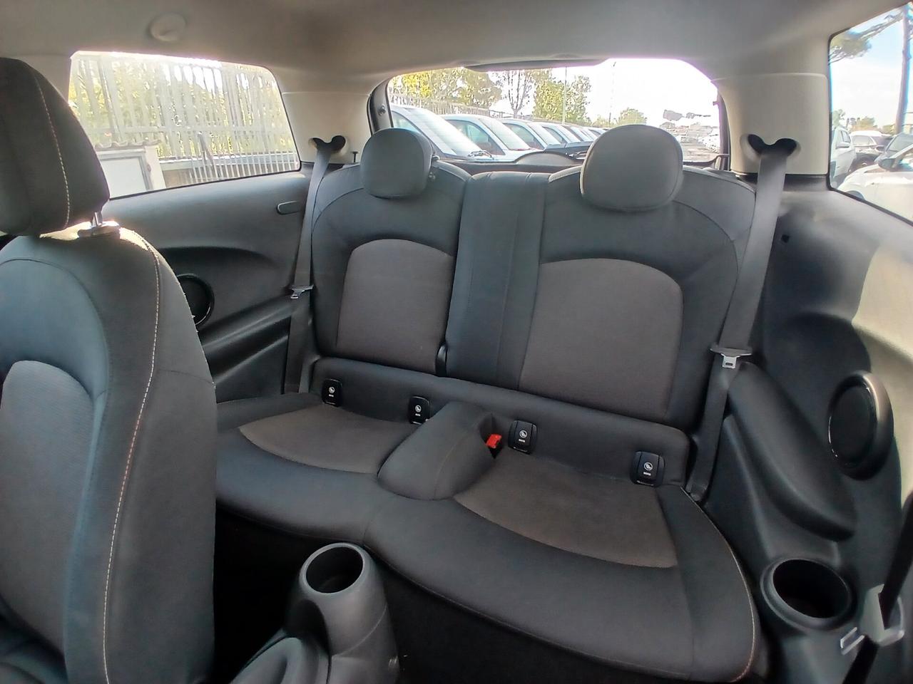 Mini Cooper 1.5 136cv Aut.