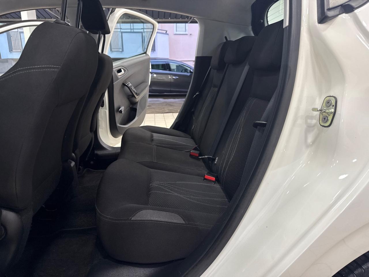 Peugeot 208 1.4 hdi 2014 nuova