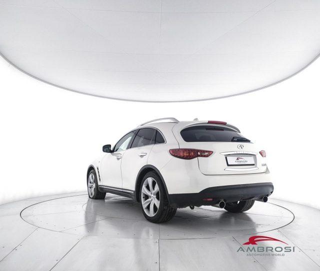 INFINITI FX FX30d S - PER OPERATORI DEL SETTORE