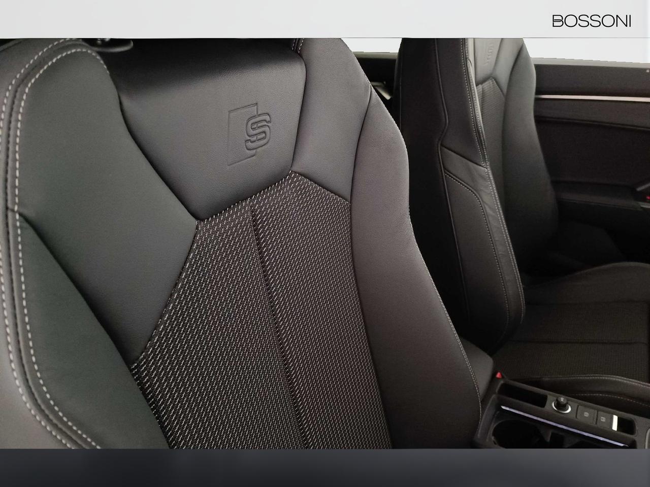 Audi Q3 35 2.0 tdi s line edition s tronic