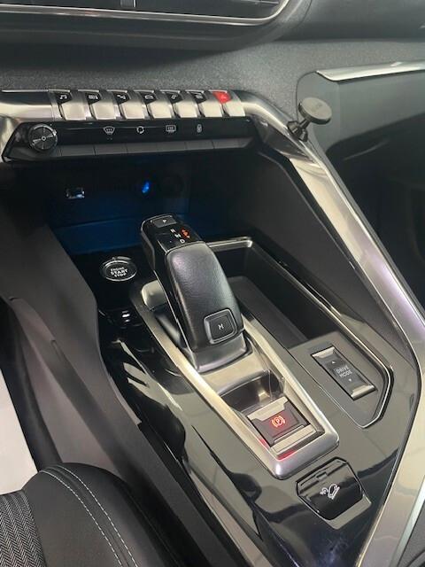 Peugeot 3008 BlueHDi 130 S&S EAT8 Allure Pack