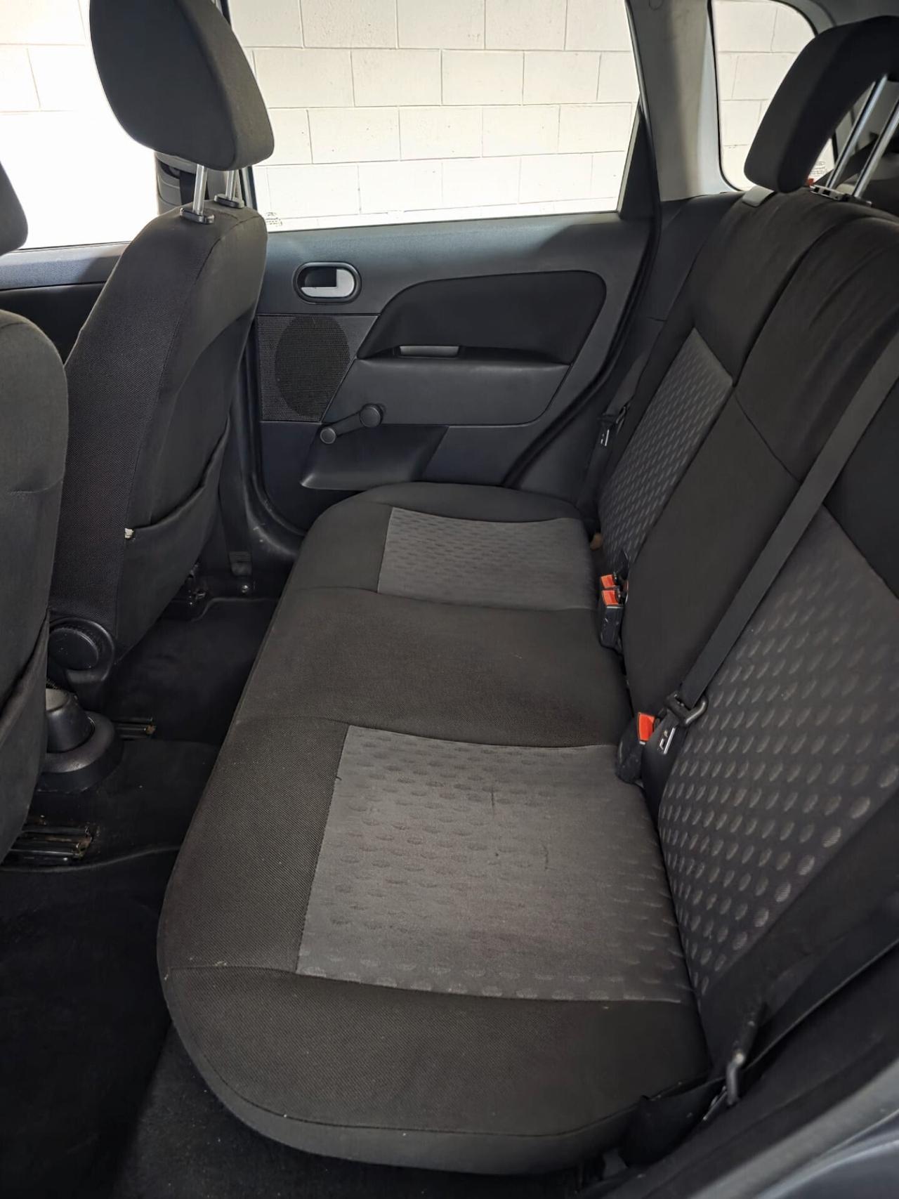 Ford Fiesta 1.4 TDCi 5p. Tecno