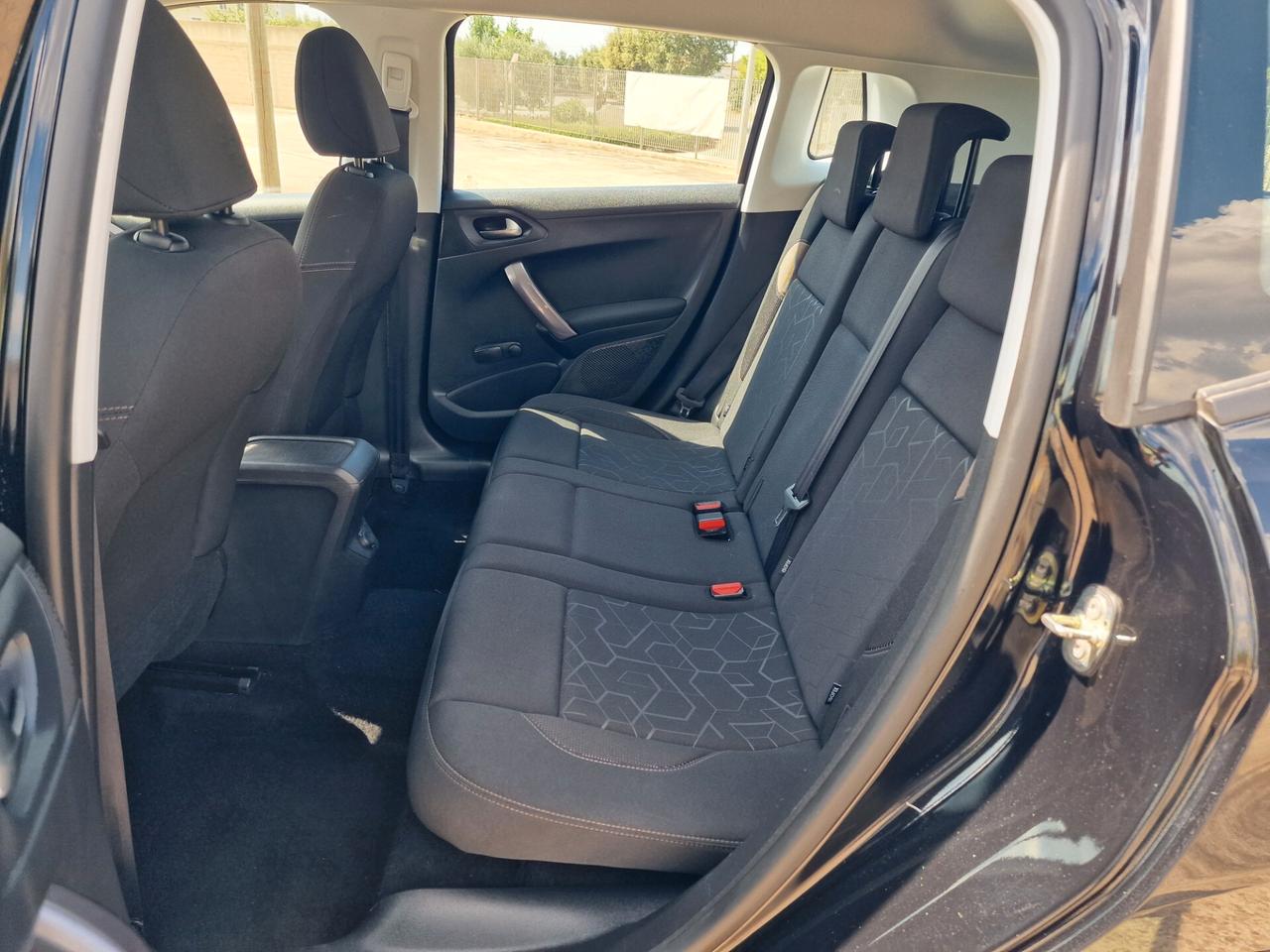 Peugeot 2008 1.4 HDi