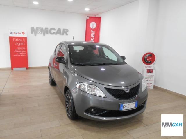 LANCIA - Ypsilon - 1.0 FireFly 5p. S&S Hybrid Gold