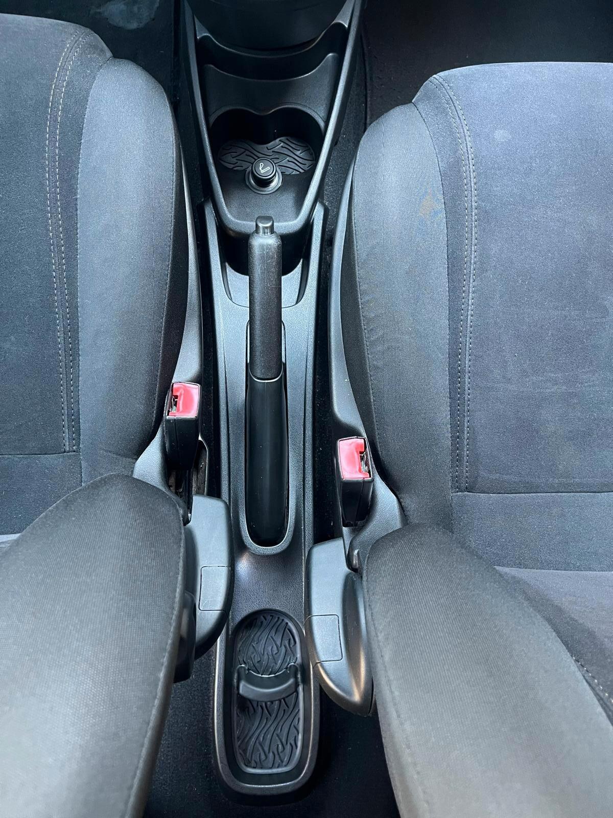 Lancia Ypsilon 1.2 69 CV 5 porte Gold