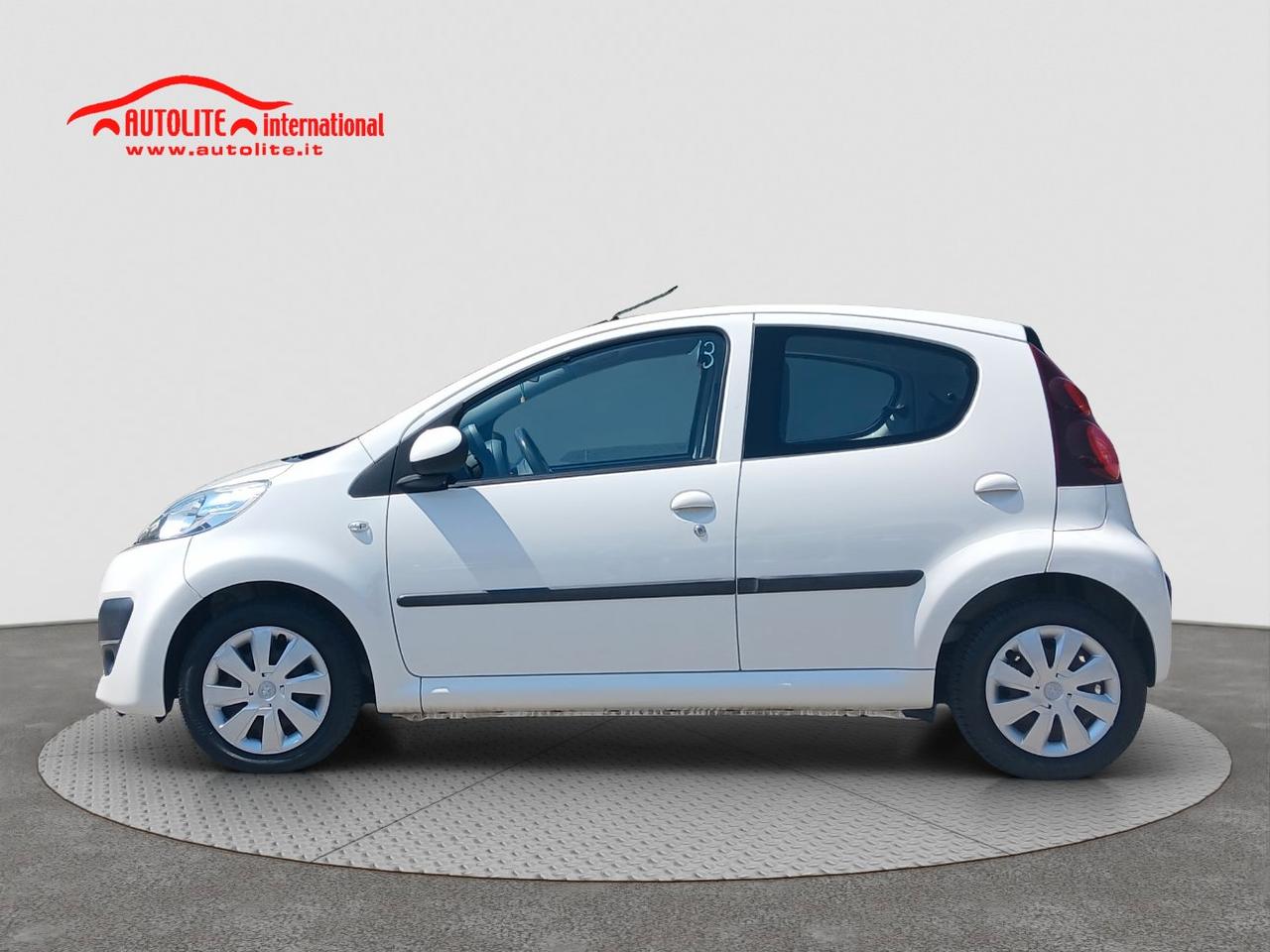 Peugeot 107 5 Porte 107 5p 1.0 12v Active