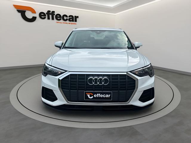 AUDI Q3 35 TDI S tronic Business