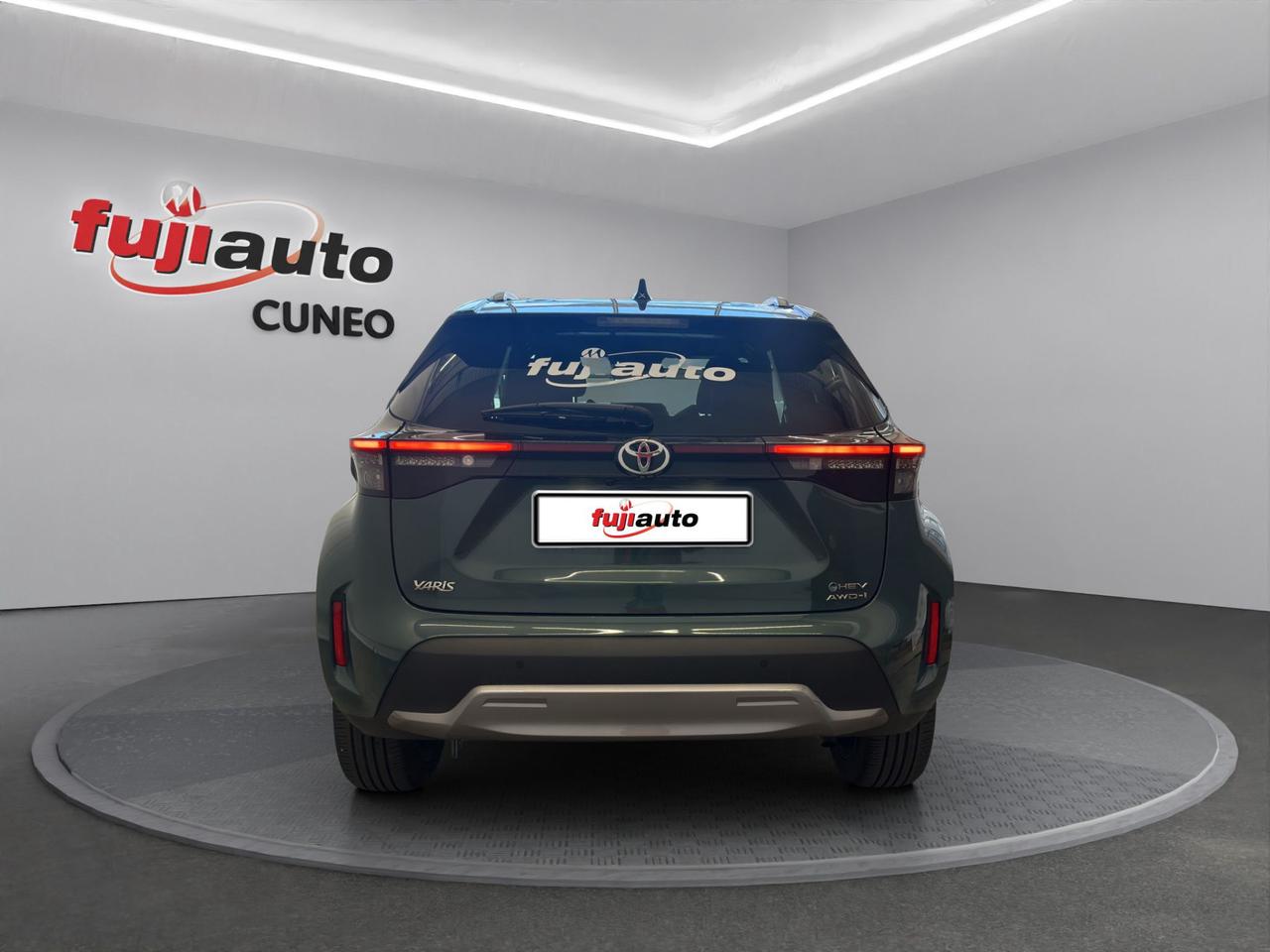 Toyota Yaris Cross 1.5h Lounge Tech awd-i 130cv
