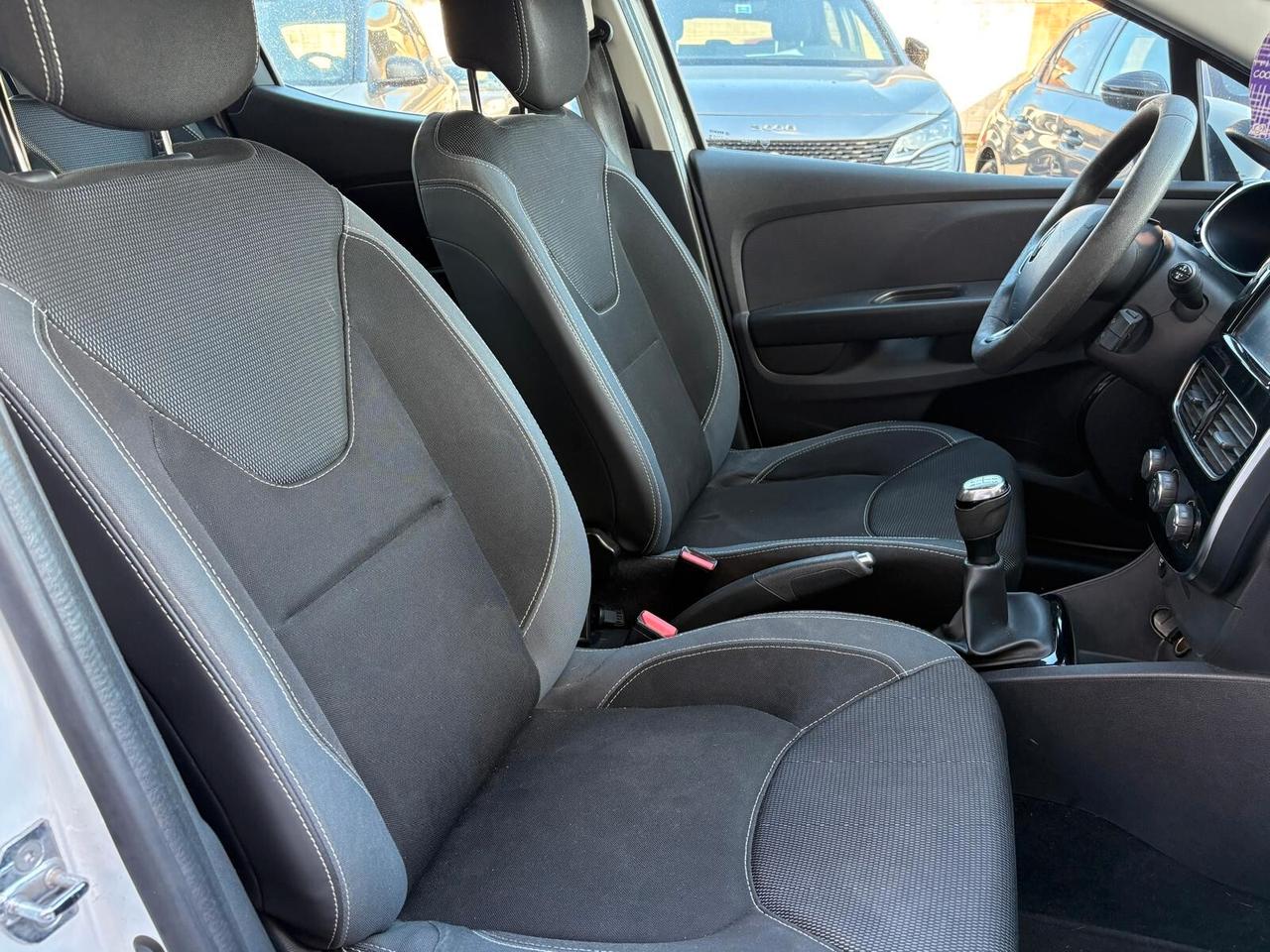 Renault Clio 1.2 75CV 5 porte Life