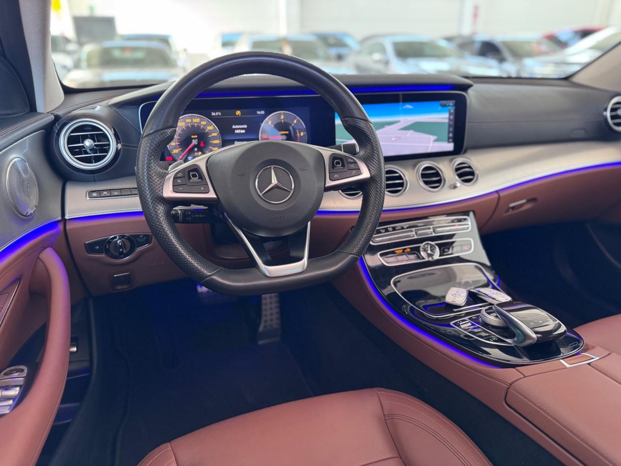 Mercedes-benz E 220 D Auto Premium Plus AMG TETTO