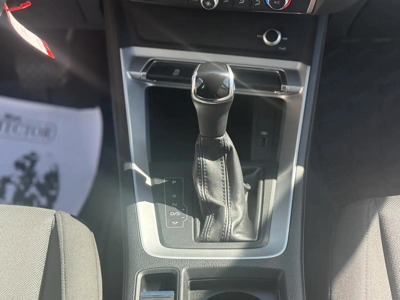 Audi Q3 35 TDI quattro S line edition