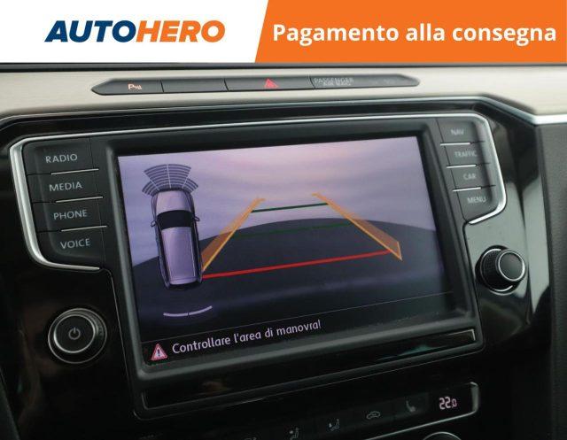 VOLKSWAGEN Passat Variant 2.0 TDI DSG Executive BlueMotion Tech.