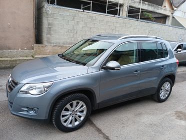 Volkswagen Tiguan 2.0 16V TDI DPF Sport 4motion*PELLE*CERCHI