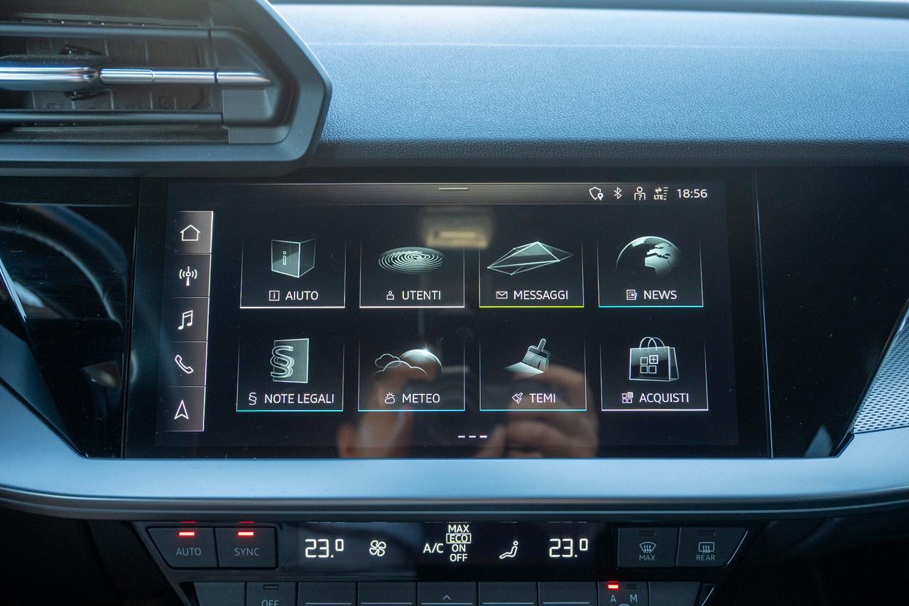 Audi A3 2.0 TDI quattro S line 200CV - UNIPROPRIETARIO