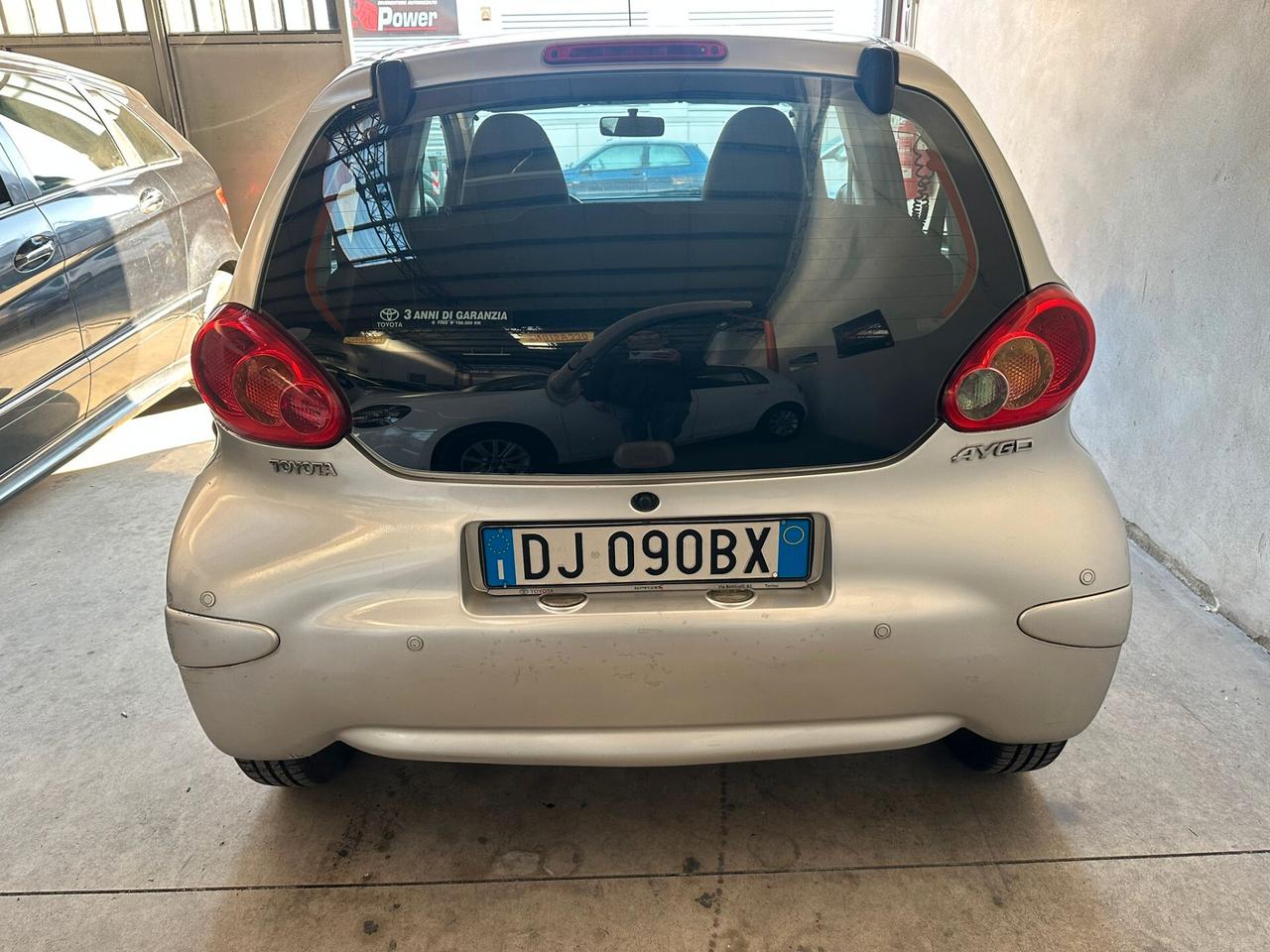 Toyota Aygo 1.0 12V VVT-i 5 porte