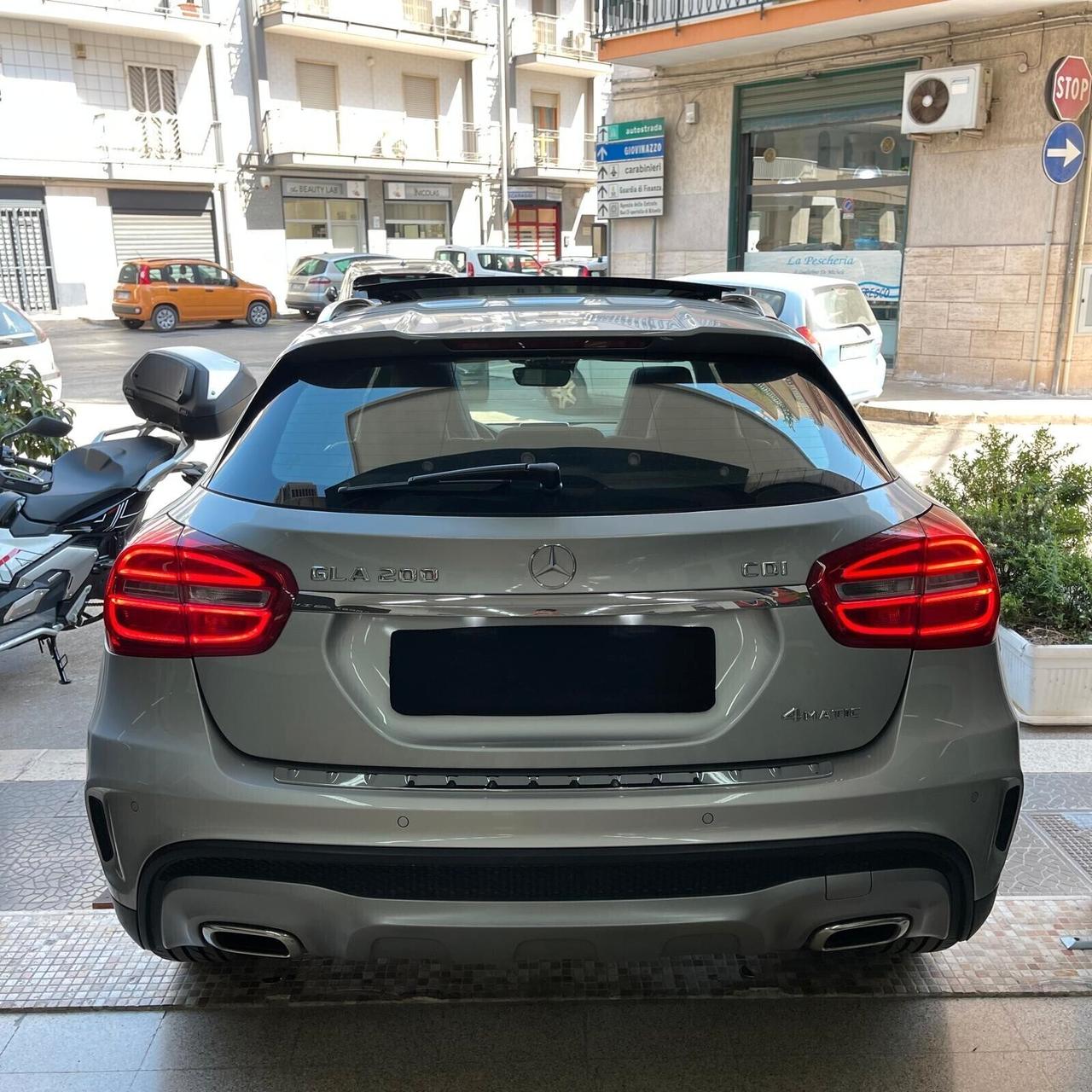 Mercedes-Benz GLA 200 CDI Automatic 4Matic Premium