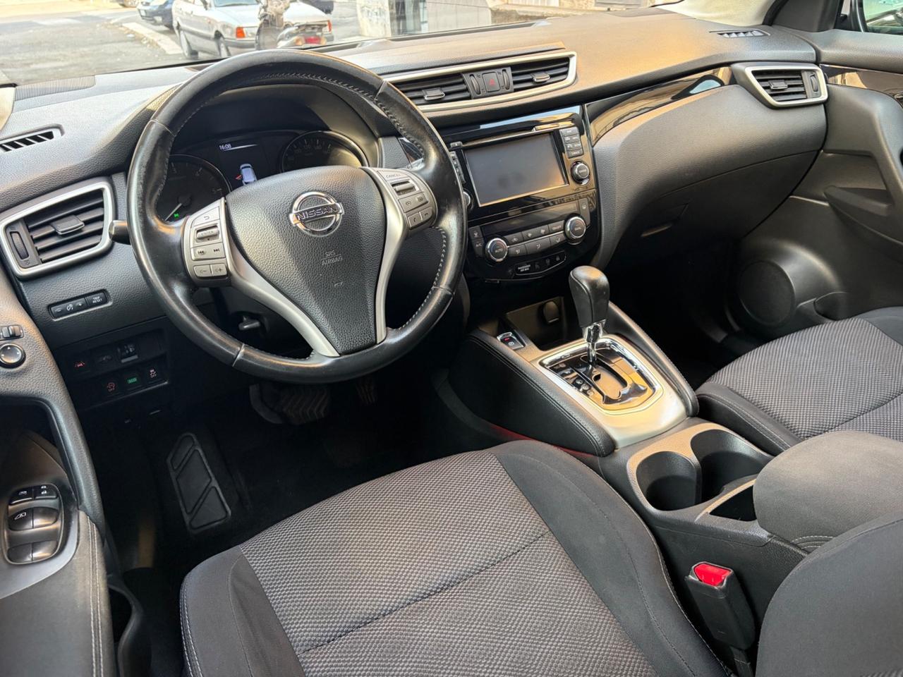 Nissan Qashqai 1.6 dCi 2WD Tekna