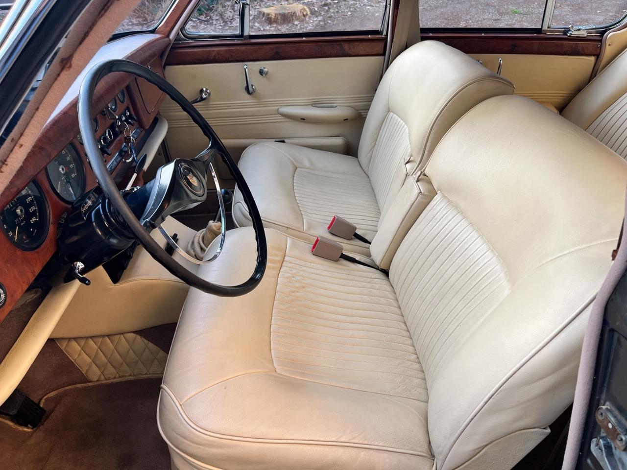 Jaguar MK II Mk2 3.8 S
