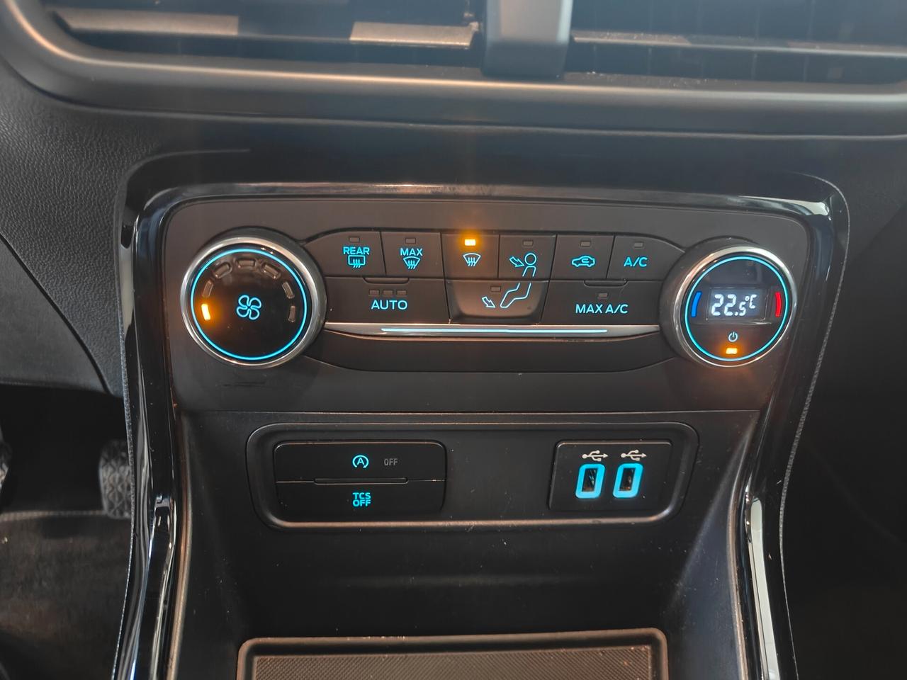 Ford EcoSport 1.5 TDCi 125 CV AWD Titanium