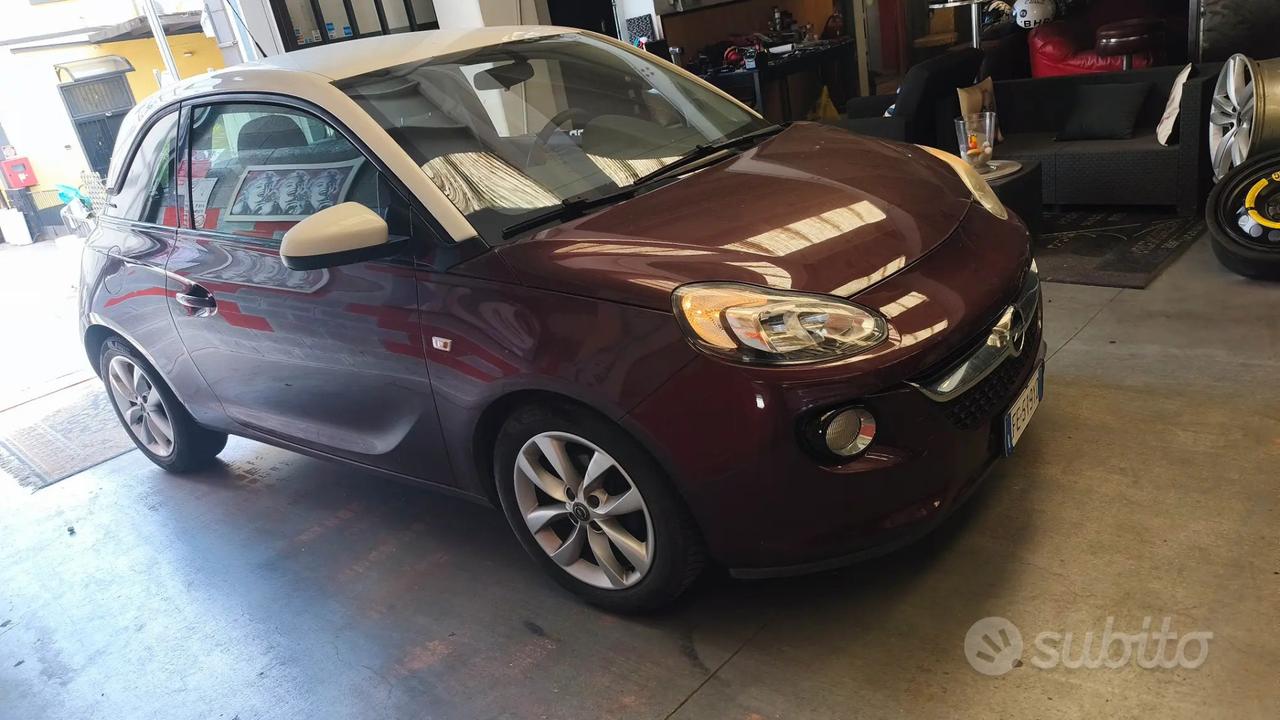 Opel Adam