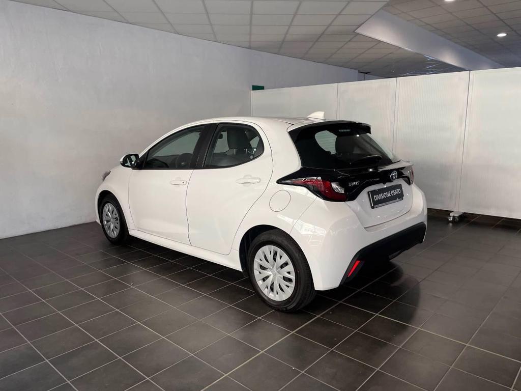 Toyota Yaris 1.5 VVT-iE Hybrid Active E-CVT