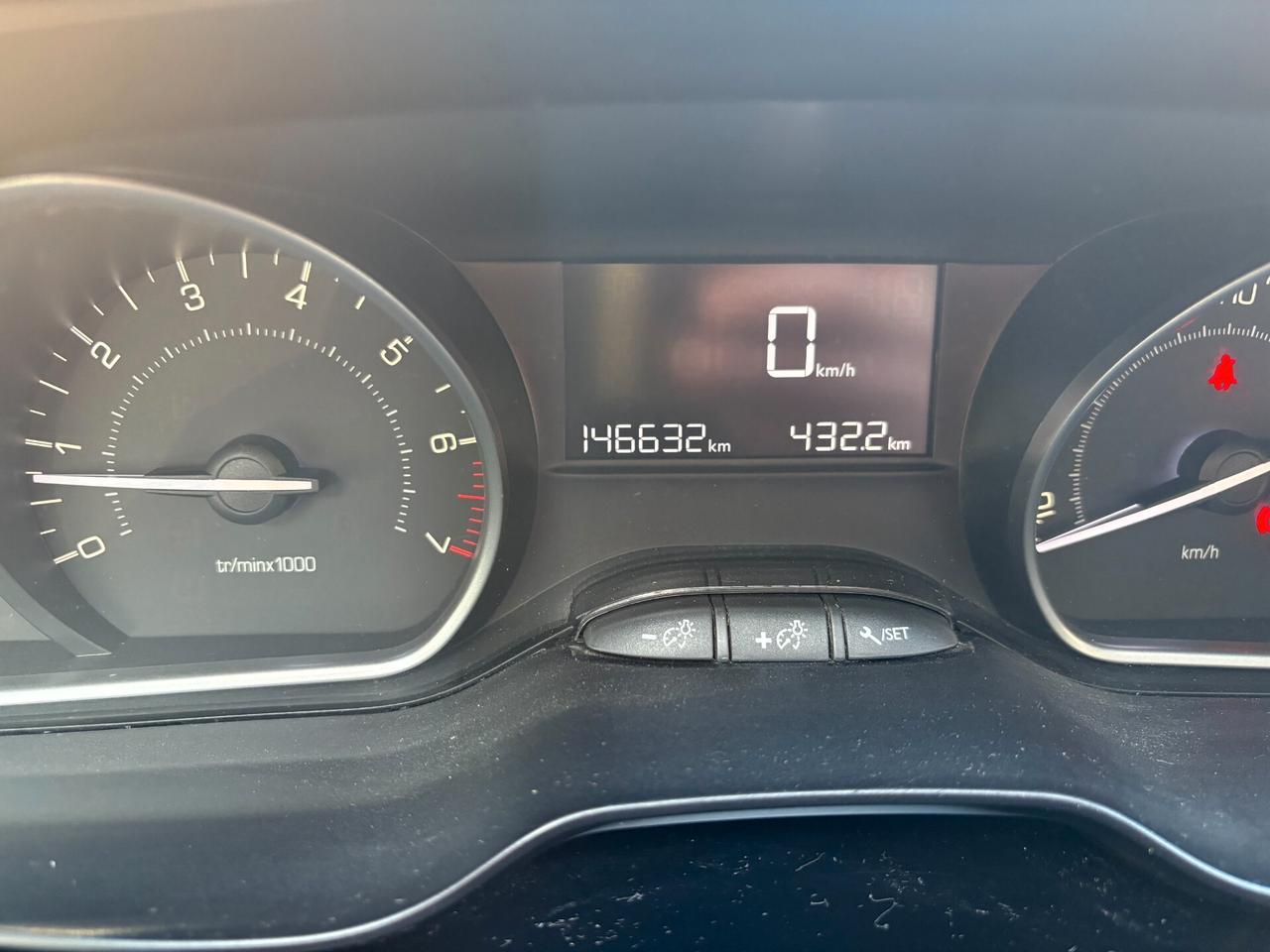 Peugeot 208 PureTech 82 5 porte Active